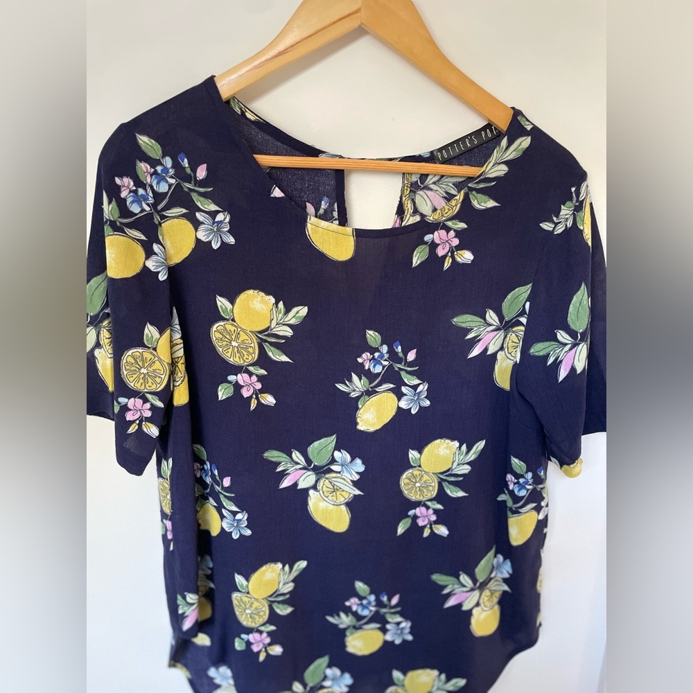 Potters Pot - lemon top. Size medium. 100% rayon